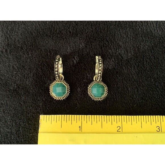 Napier Green Faceted Dangle Earrings Silvertone Pierced Post Vintage - Picture 5 of 5